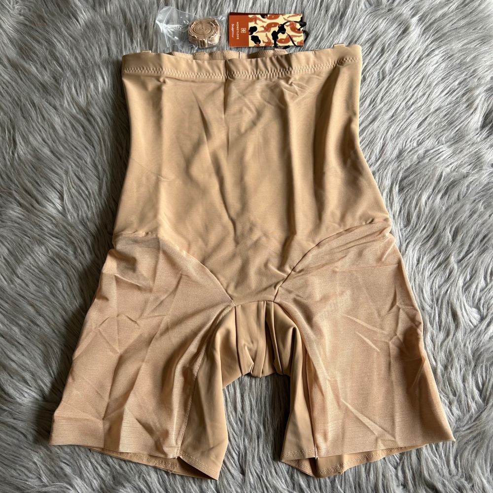 HoneyLove SuperPower Short All Over Sculpt Women's Size Large Tan Shapewear